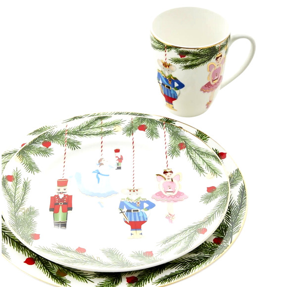 NEIMAN MARCUS Christmas Pine Dinner Plates 12.6in Green & White 4pc Boxed Set - Picture 11 of 16